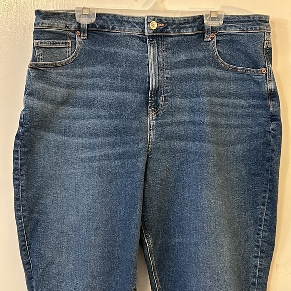 American Eagle NWT 20 Long Mom Jean - Picture 1 of 7